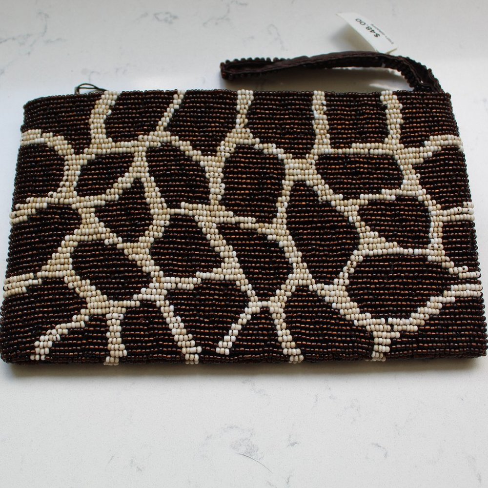 about color giraffe beaded clutch